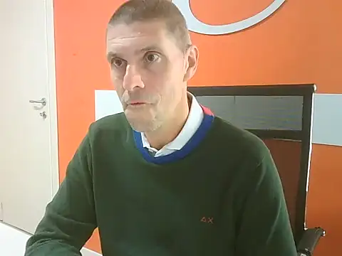 max79ve31 online show from 10-10-25, 12:26