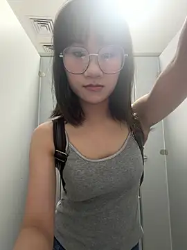 wemroudeyu online show from 04-10-26, 02:00