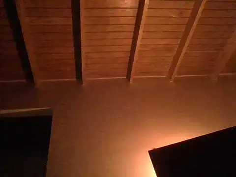 Snapshot of Irresistiblediva chatting on 09-16-25, 01:39 Irresistiblediva online show from 09-16-25, 01:39