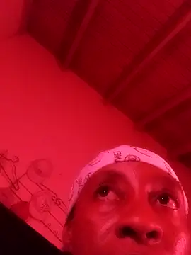 Snapshot of Irresistiblediva chatting on 09-19-25, 03:19 Irresistiblediva online show from 09-19-25, 03:19