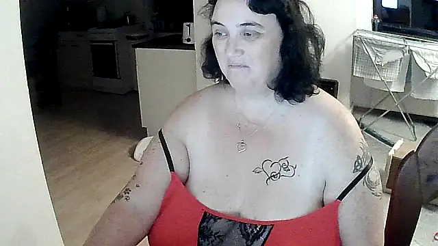 Minou1610 online show from 10-18-25, 06:52