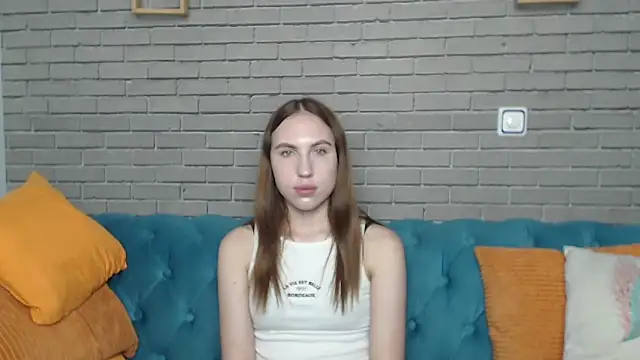 Snapshot of MellinGiG chatting on 09-20-25, 05:08 MellinGiG online show from 09-20-25, 05:08