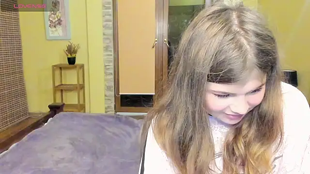 Lilly Jess online show from 10-30-25, 07:47