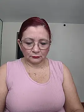 Snapshot of marfil_milf chatting on 07-11-26, 02:20 marfil milf online show from 07-11-26, 02:20