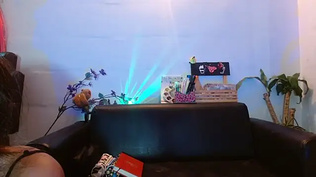 carolinerue online show from 09-22-25, 11:29