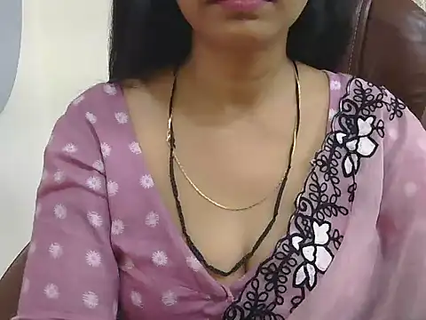 Snapshot of MISS_SOMIYA chatting on 06-17-26, 04:41 MISS SOMIYA online show from 06-17-26, 04:41