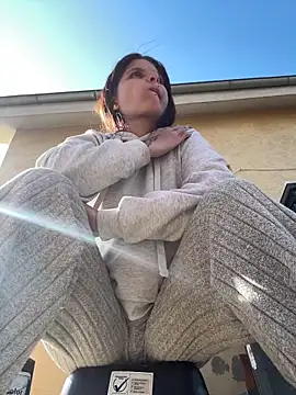 Brutecia2002 online show from 03-09-26, 12:09