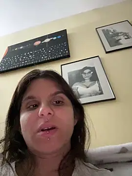 Brutecia2002 online show from 04-01-26, 06:49