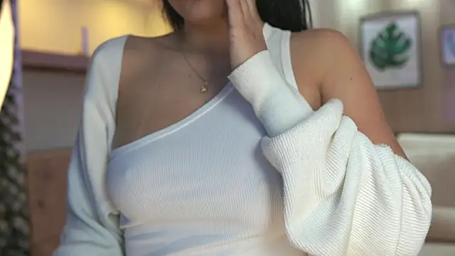 Snapshot of sarabelmont chatting on 09-27-25, 11:37 sarabelmont online show from 09-27-25, 11:37