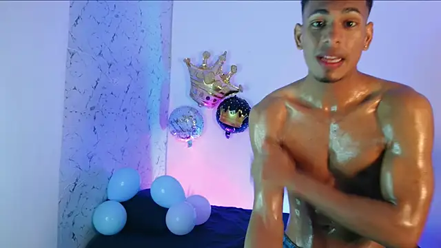 Snapshot of lorian_vikel chatting on 11-17-25, 08:58 lorian vikel online show from 11-17-25, 08:58