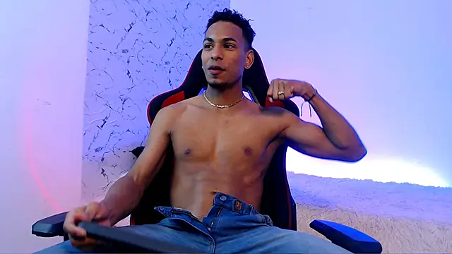 Snapshot of lorian_vikel chatting on 11-22-25, 08:52 lorian vikel online show from 11-22-25, 08:52