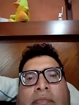 Santiagoqro85 online show from 10-09-25, 05:33