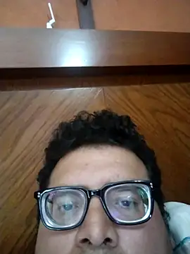 Santiagoqro85 online show from 10-31-25, 06:31