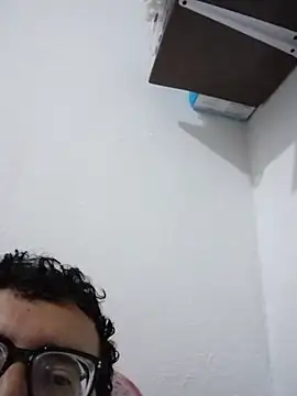 Santiagoqro85 online show from 03-08-26, 02:48