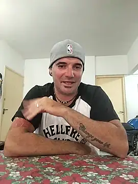 Snapshot of Nashlethal_p chatting on 02-18-26, 07:21 Nashlethal p online show from 02-18-26, 07:21