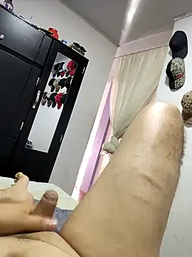 fabianmanchola online show from 11-13-25, 09:36