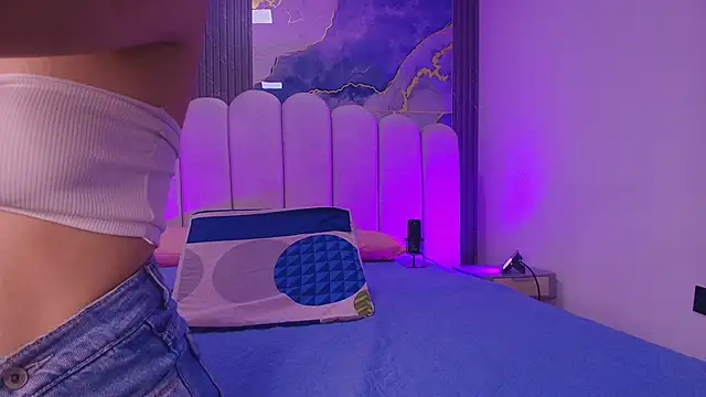 abbyrouss  online show from 03-26-26, 03:12