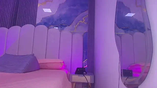 abbyrouss  online show from 05-12-26, 03:03