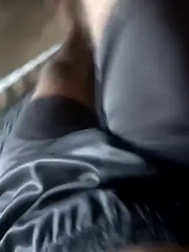 Snapshot of pus_ylover chatting on 10-15-25, 06:13 pus ylover online show from 10-15-25, 06:13