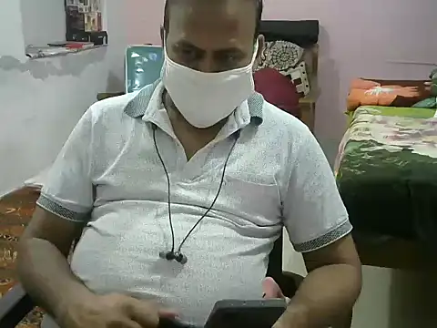 Famit025 online show from 02-15-26, 06:15