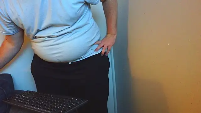 thighguy30 online show from 10-01-25, 12:38