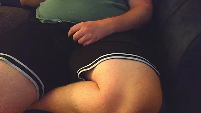 thighguy30 online show from 10-07-25, 12:19