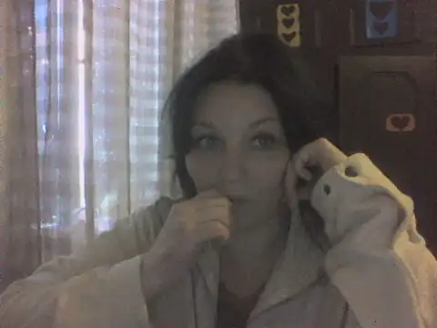 Snapshot of Breezy_88 chatting on 11-03-25, 01:23 Breezy 88 online show from 11-03-25, 01:23
