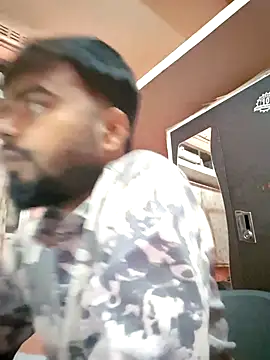 soniriyaa010101 online show from 11-29-25, 08:50