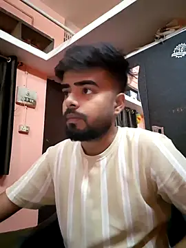 soniriyaa010101 online show from 04-07-26, 08:48