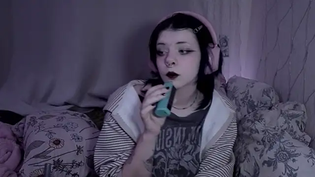 Alice Zev online show from 04-10-26, 12:16