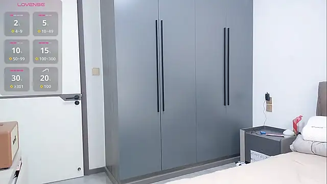 luckckcj online show from 11-24-25, 05:40