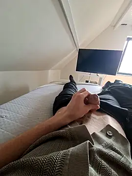 yannickpoma online show from 04-17-26, 01:47