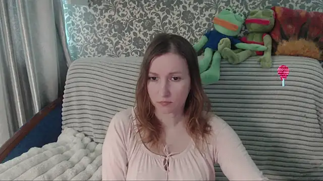 LesanaMagic online show from 05-25-26, 04:57