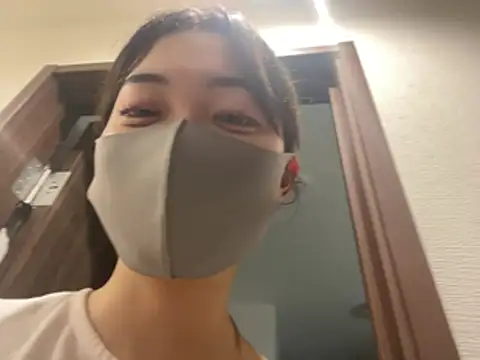 Snapshot of naginagisan chatting on 07-31-26, 11:09 naginagisan online show from 07-31-26, 11:09