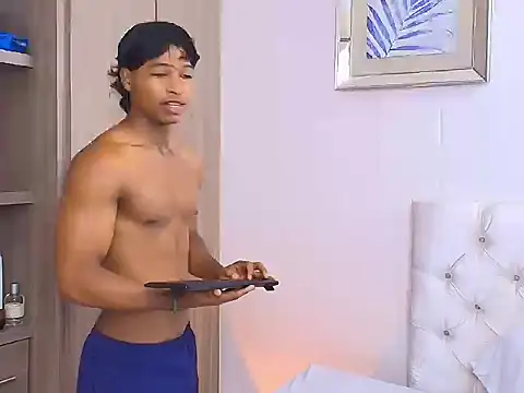 Snapshot of cassian_gold chatting on 05-07-26, 02:33 cassian gold online show from 05-07-26, 02:33