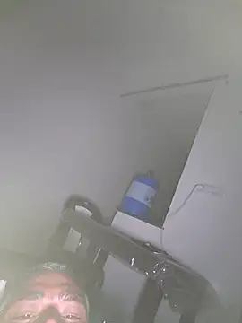 Snapshot of Chanderi19 chatting on 09-15-25, 11:49 Chanderi19 online show from 09-15-25, 11:49