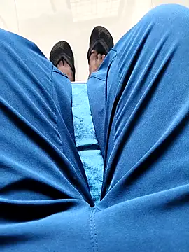 Snapshot of Chanderi19 chatting on 10-01-25, 02:28 Chanderi19 online show from 10-01-25, 02:28