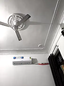 Snapshot of Chanderi19 chatting on 02-21-26, 04:41 Chanderi19 online show from 02-21-26, 04:41