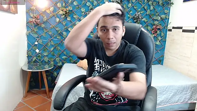 titanxero online show from 10-17-25, 11:46