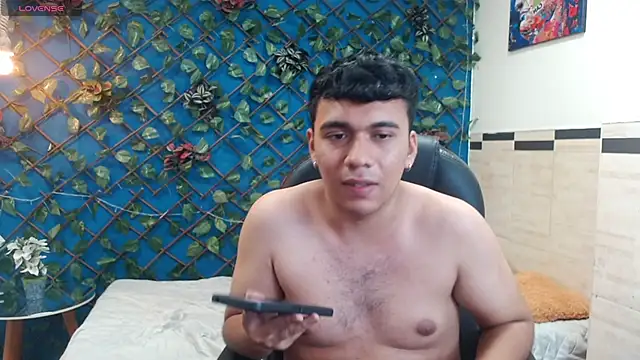 titanxero online show from 11-22-25, 01:26