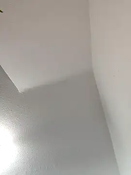 Snapshot of Treport84 chatting on 11-25-25, 07:25 Treport84 online show from 11-25-25, 07:25