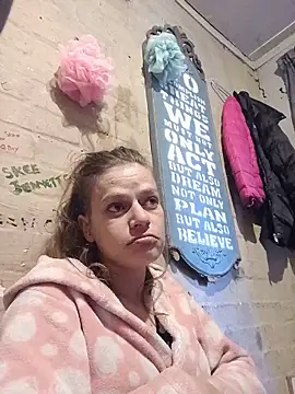 Skymadison online show from 06-13-26, 01:31