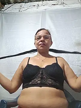 Lucerito-Hot online show from 04-08-26, 01:11