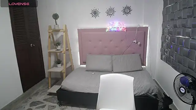 Dulce  Lovee online show from 12-17-25, 01:28