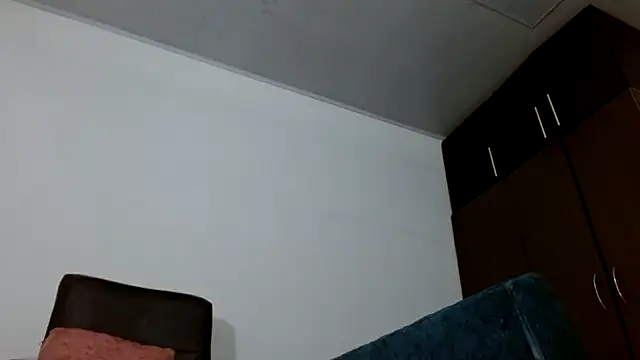 Nataly Burning online show from 05-14-26, 01:01