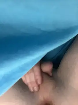 Snapshot of rzalza chatting on 04-09-26, 02:44 rzalza online show from 04-09-26, 02:44