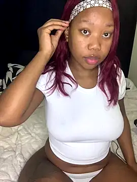 Snapshot of scrumptiousbaby chatting on 09-29-25, 10:31 scrumptiousbaby online show from 09-29-25, 10:31