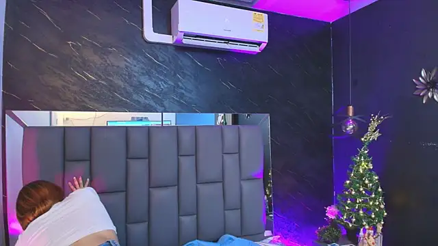 kissme luna online show from 11-27-25, 07:05