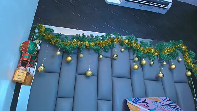 kissme luna online show from 12-16-25, 07:08