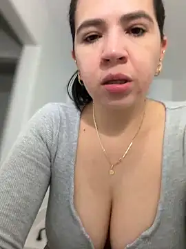 Gringo XXX Latina online show from 04-08-26, 03:06